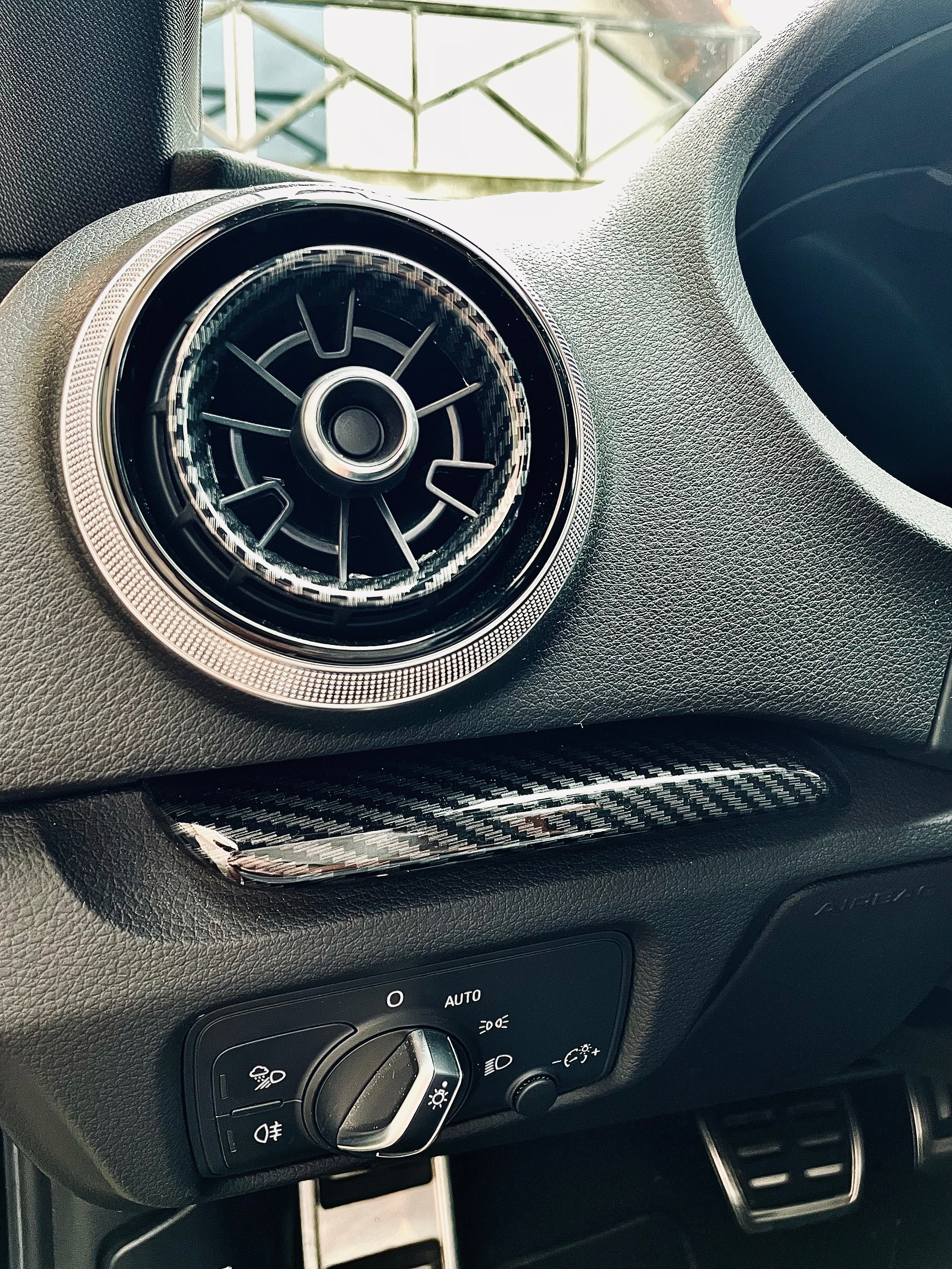 Insert en carbone Audi A3/S3/RS3 8V AutoTouch