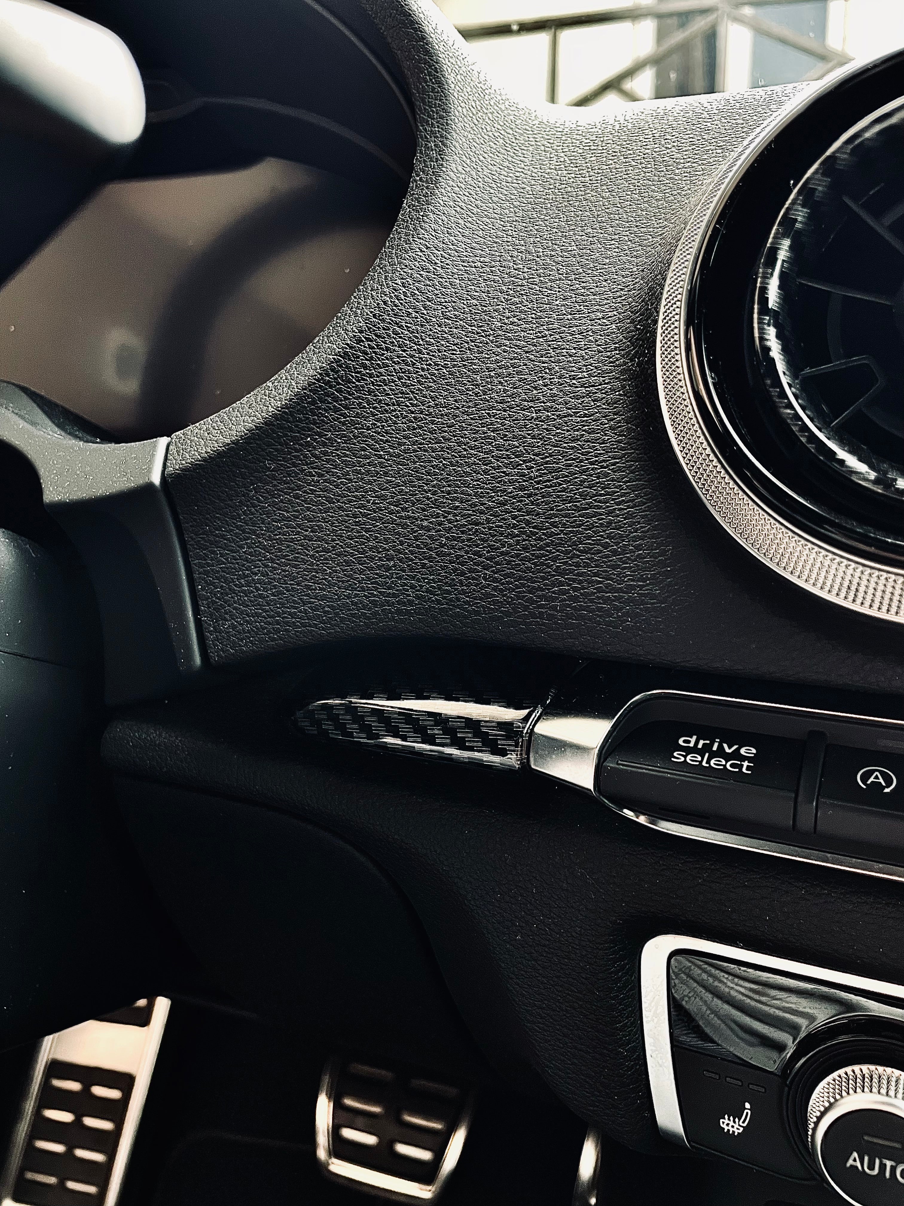 Insert en carbone Audi A3/S3/RS3 8V AutoTouch